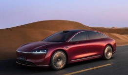 傲界s9最新爆料,神秘英雄登场，战局风云再起！